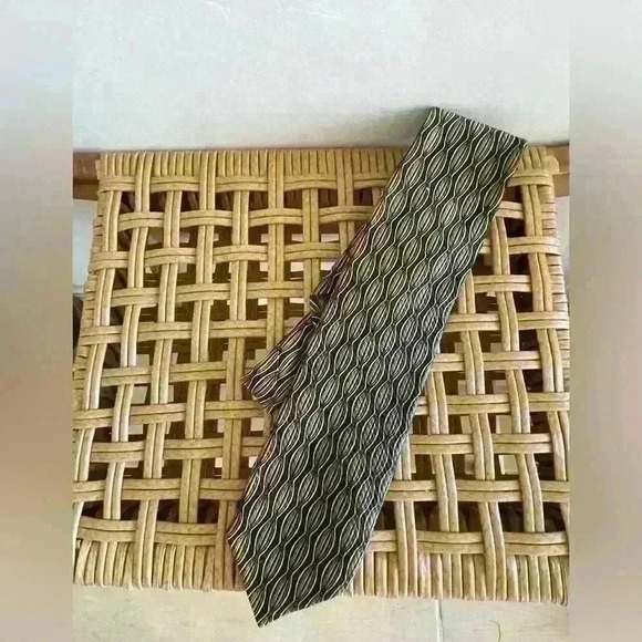 Bugatchi Other - Bugatchi UOMO 100% silk tie, Made in Italy quiet luxury academia preppy career